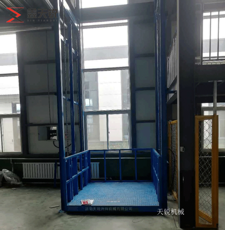 益阳导轨式升降机验收合格